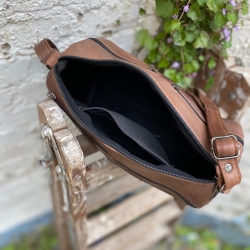 Lene skindtaske - Patineret brun lammeskind - Freja skind