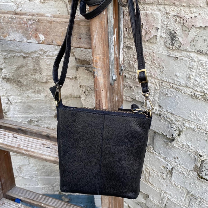 Rosa  crossbody - sort - 220807