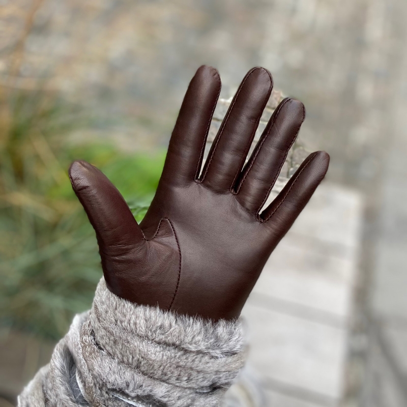 Mørk brun dame skindhandske med strikfoer af uld - Hella - Freja skind