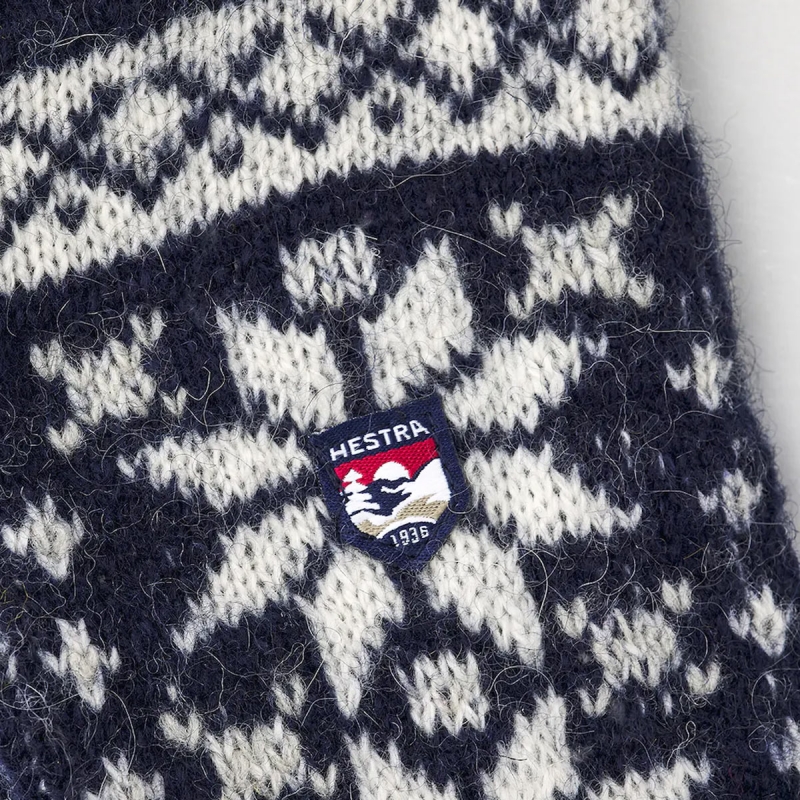 Isvik strikluffe - Hestra - Navy og offwhite - Freja skind