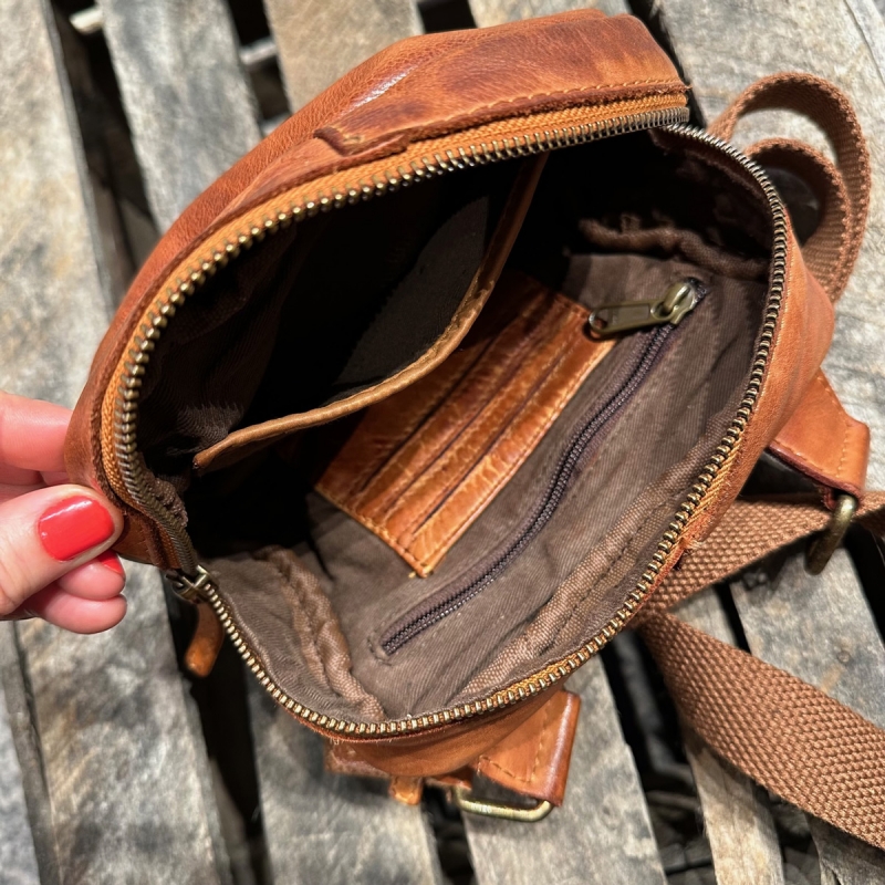 Optima crossbody taske - Cognac - Montana - 272212