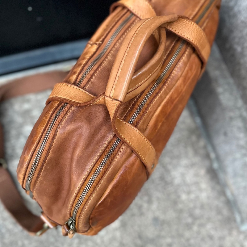 Safford pc-väska - För 15,6" pc - Cognac buffelskinn - Montana