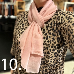 Tørklæde af viskose - Blød og lækkert - Freja skind