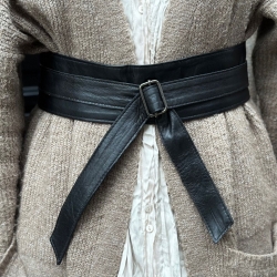 Taljebælte i blød sort skind - Freja skind