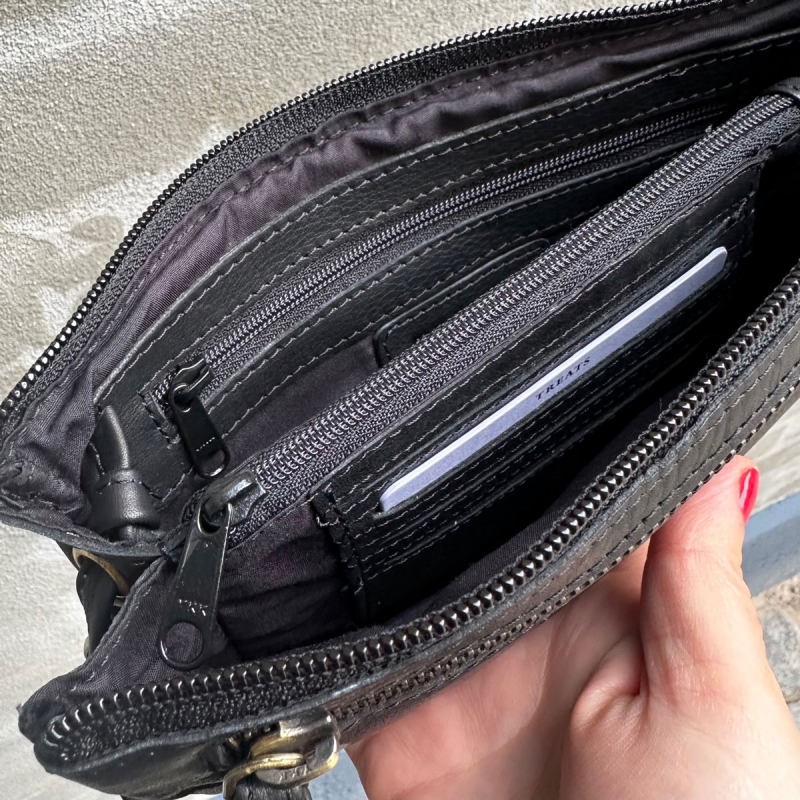Gro Crossbody-väska - Axel- och handrem - Svart el. cognac skinn