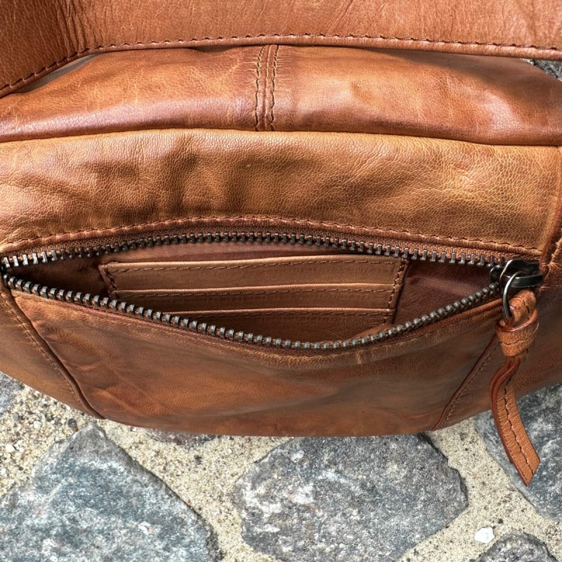 Vivian bumbag i blød skind - lys cognac - Freja skind