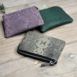 Naya lille skindpung med slangemønster - Treats - 180901