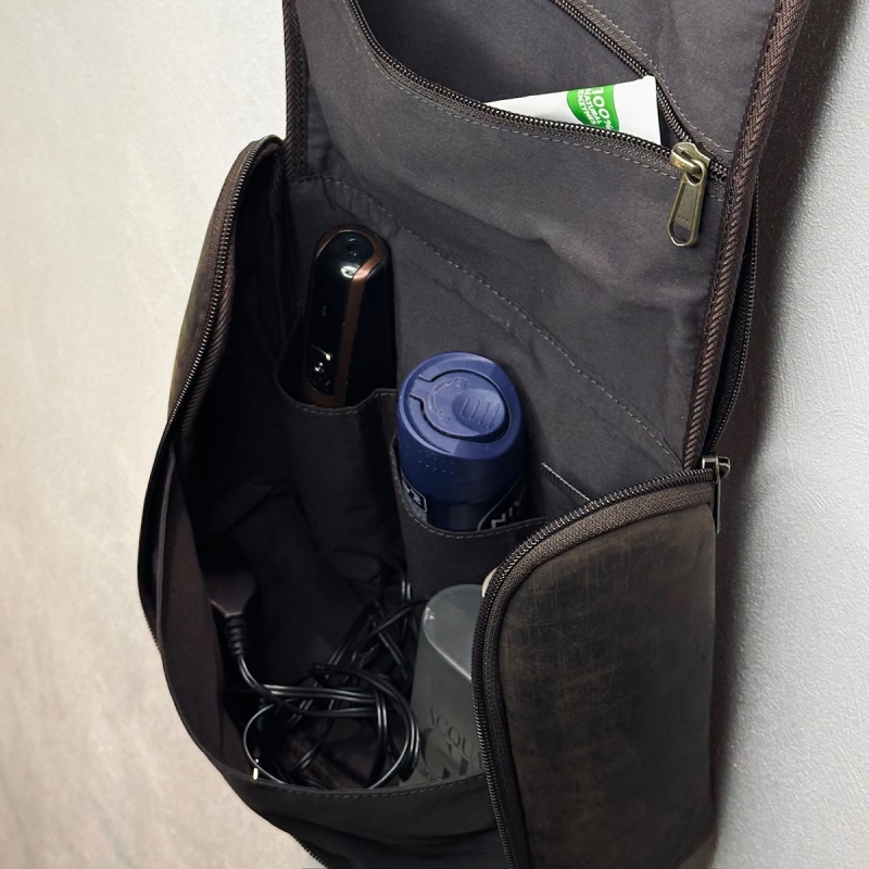 Sydney toilettaske - Brun bøffel læder - Freja skind