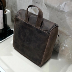 Sydney toilettaske - Brun bøffel læder - Freja skind