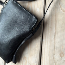 Josefine mobil taske til stor mobil - blød skind - Treats - 282300