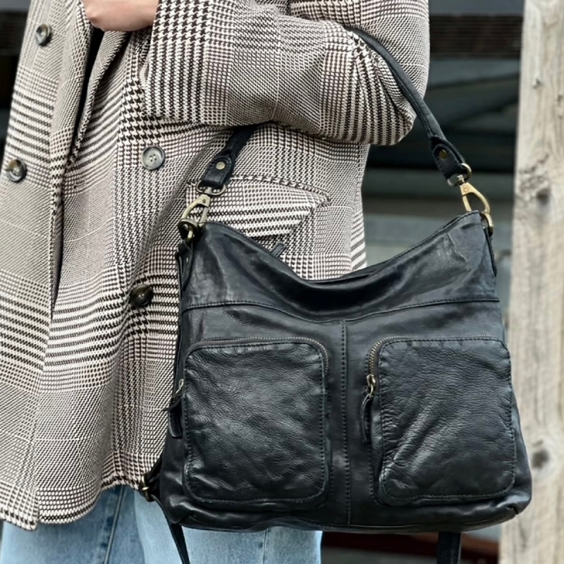 Kinsey Crossbody-väska - Svart buffelskinn - Montana