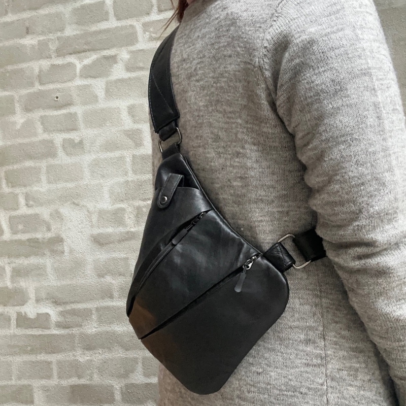 Sort Iben rygsæk crossbody - Blød skind - Frejas skind