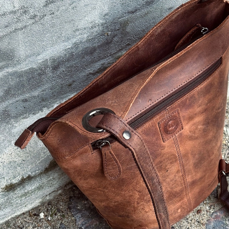 Carina rygsæk - brun bøffellæder - Dame - Leather design - Freja skind