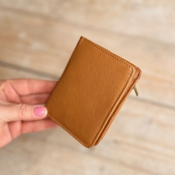 Oline damepung fra Treats - 182000 - Cognac skind - Freja skind