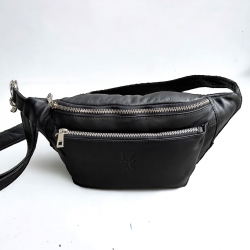 Sort bumbag  i blød skind - Maya fra danske Levinsky - Freja skind