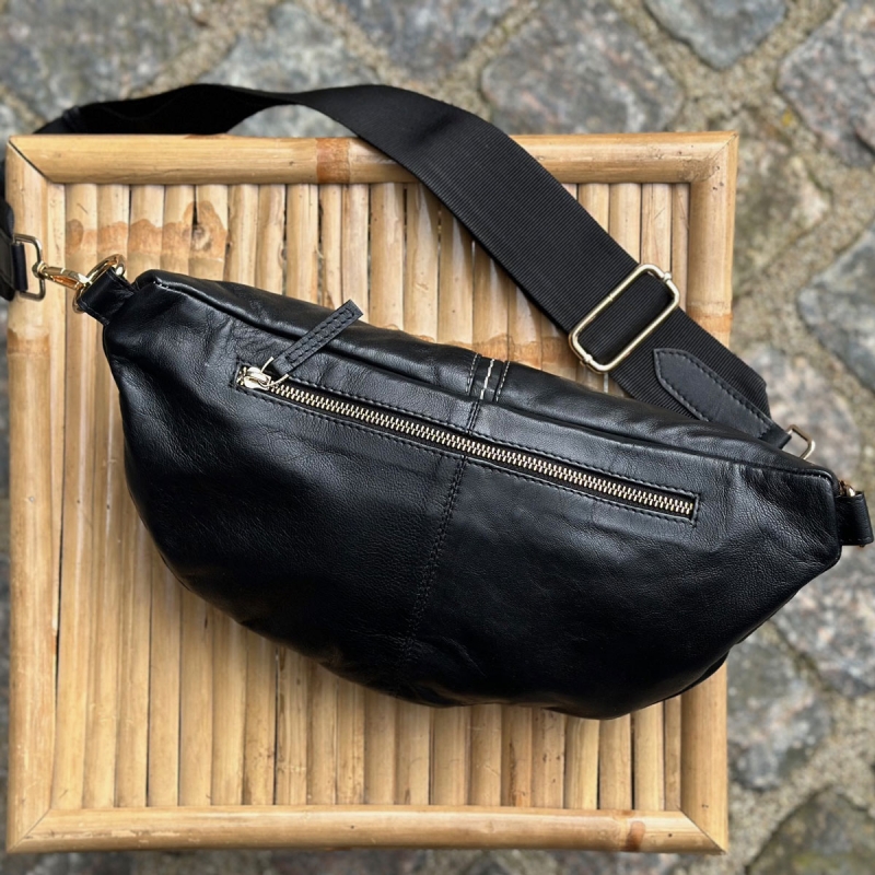 Sort Fie bumbag i blød skind - BTF-CPH - 180013 - Freja skind
