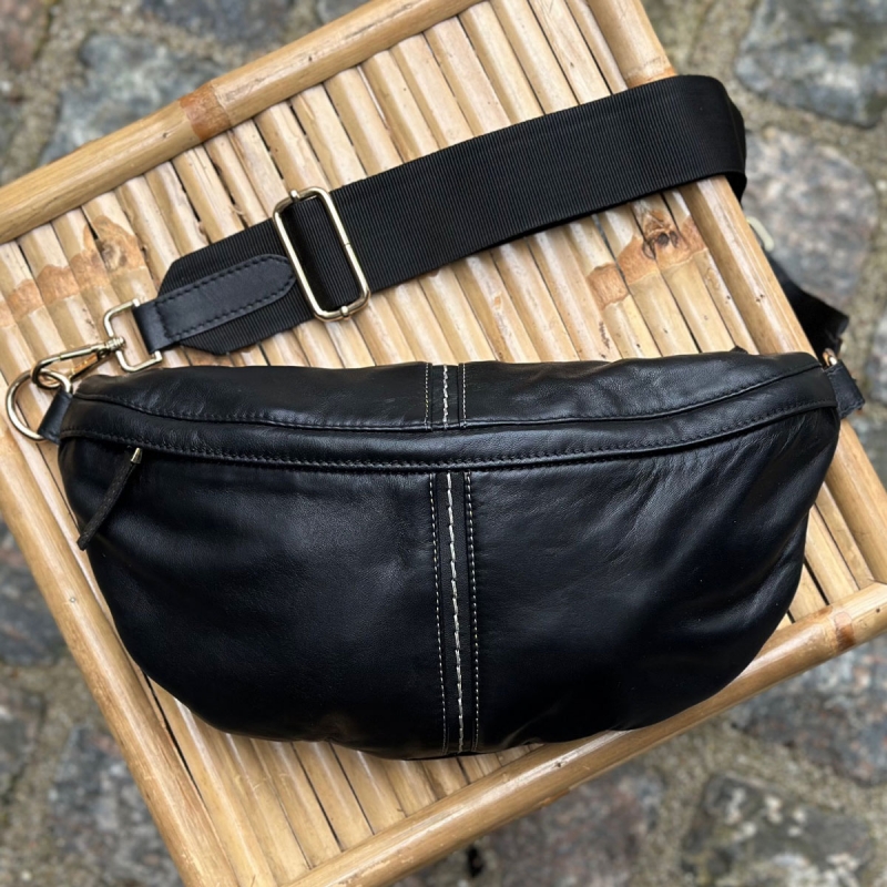 Sort Fie bumbag i blød skind - BTF-CPH - 180013 - Freja skind