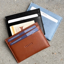 Uma kreditkortholder i læder - Treats  -182440 - Freja skind