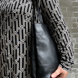 Line rygsæk og skuldertaske i blød sort skind - to i en - Freja skind