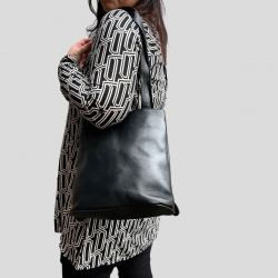 Sort Line skindrygsæk - To i en skuldertaske og rygsæk