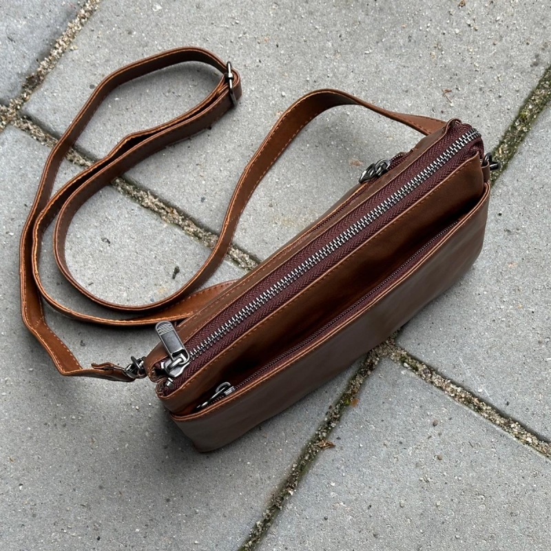 Napoli crossbody taske i blød skind - Freja skind