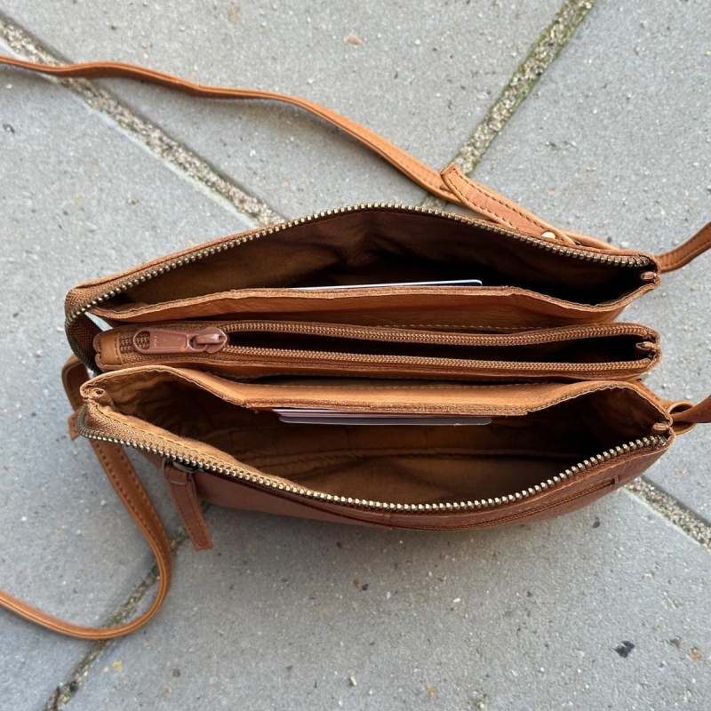 Cognac Ulla crossbody taske - Treats - 282402 - Freja skind