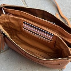 Cognac Ulla crossbody taske - Treats - 282402 - Freja skind