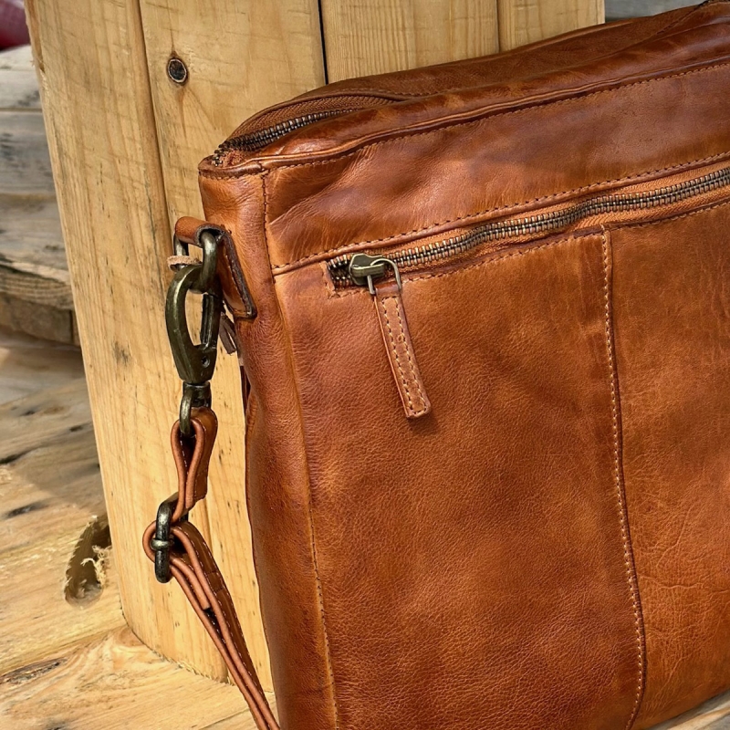 Maryland crossover taske - cognac læder - Montana 272323