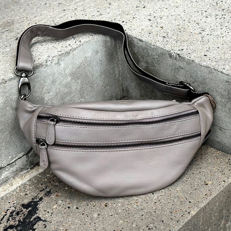 tilde bumbag taupe