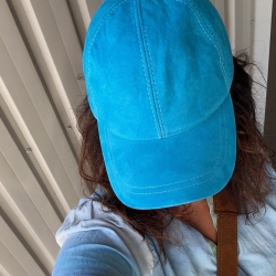 Turkis dame ruskinds cap - Freja skind
