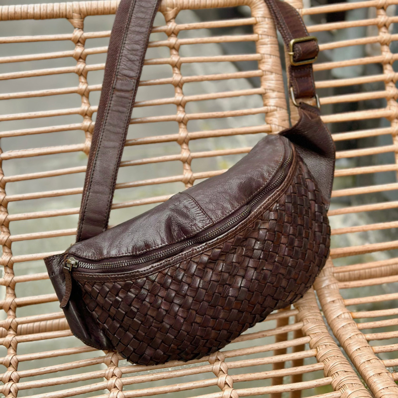 Brun Verona bumbag i brun bøffelskind
