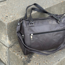 Grå Anja skuldertaske i blød lammeskind - Freja skind