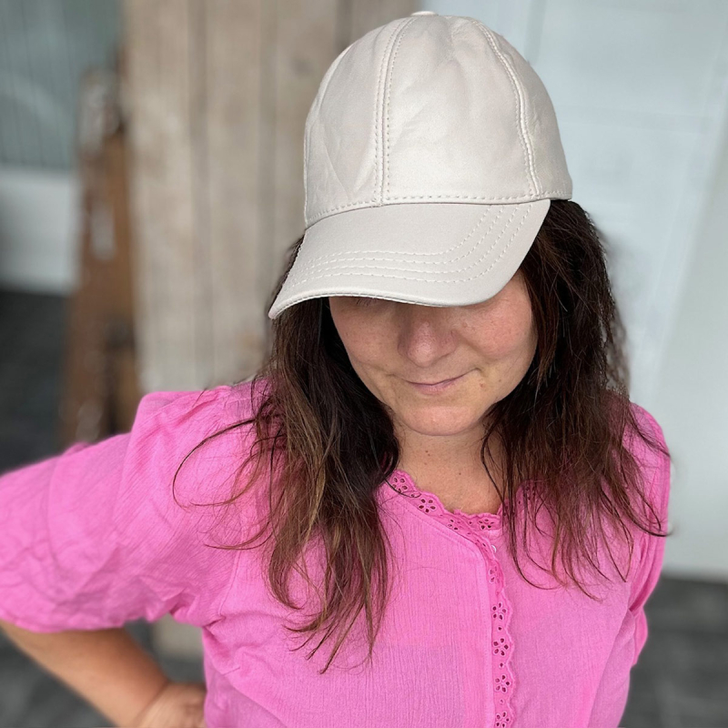 lys beige skindcap - dame - freja skind