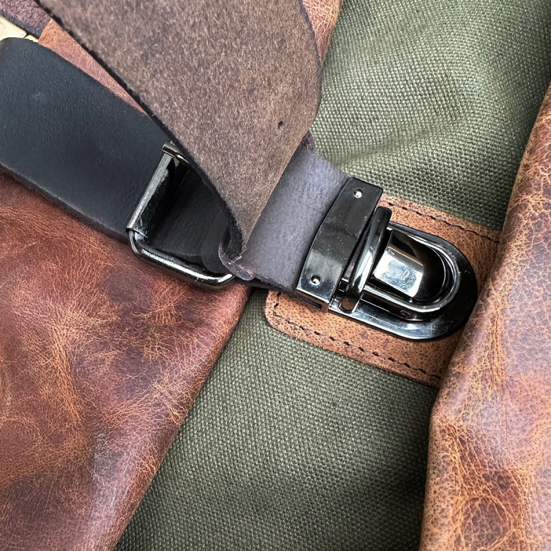 Almere rygsæk med pc rum og rulletop - læder - Leather design IL 1701