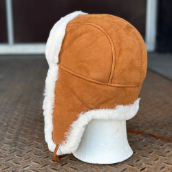 cognac Ushanka pelshue i rulam - Freja skind