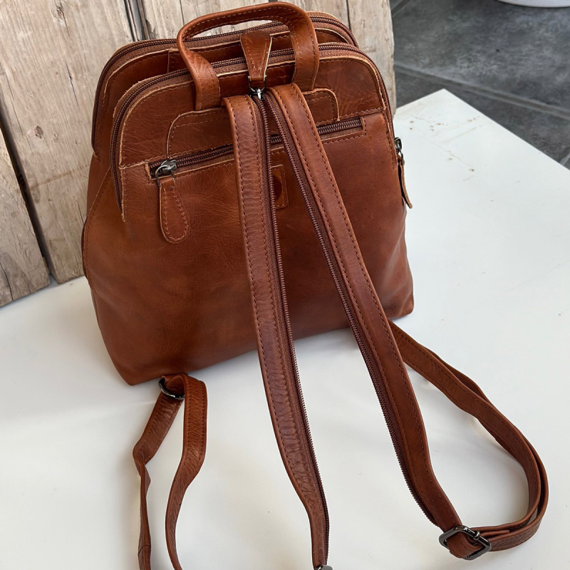 Camilla Läder ryggsäck - tre delad - Naturfärgad - Leather design