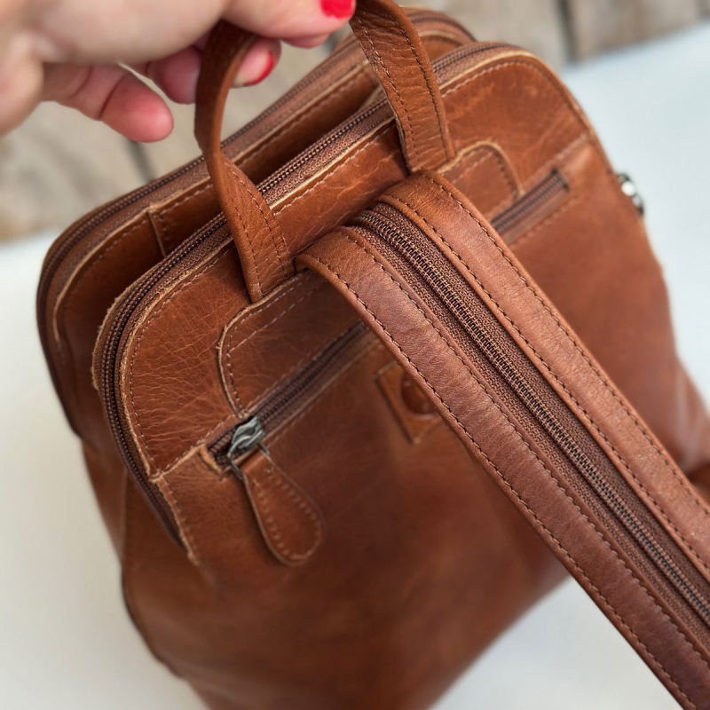 Camilla rygsæk i natur farvet læder - Leather design UR 659 H - Freja skind