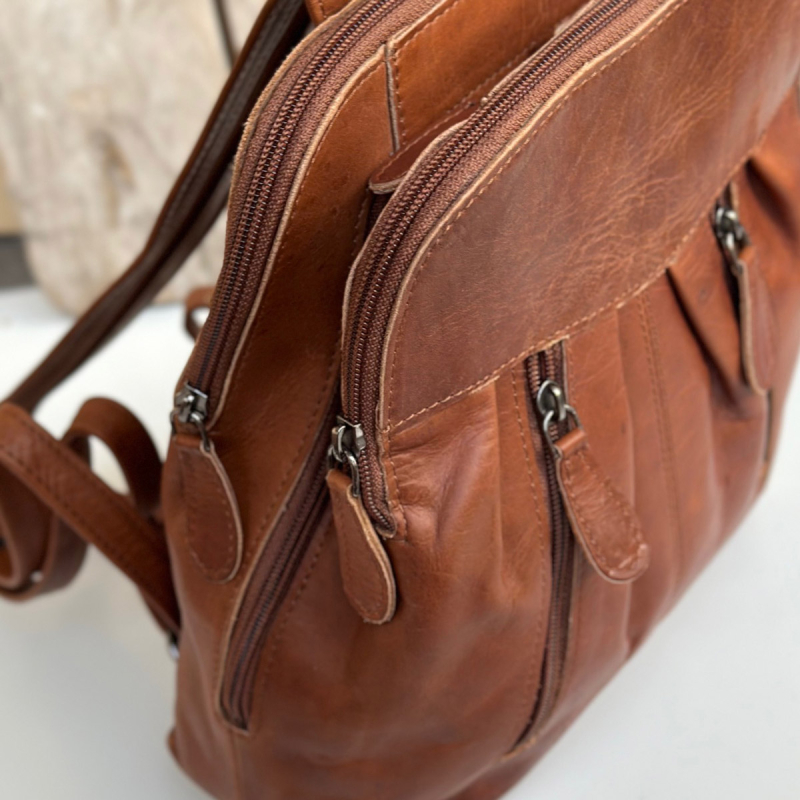 Camilla Läder ryggsäck - tre delad - Naturfärgad - Leather design