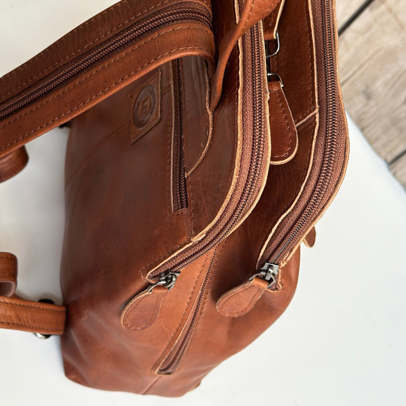 Camilla Läder ryggsäck - tre delad - Naturfärgad - Leather design