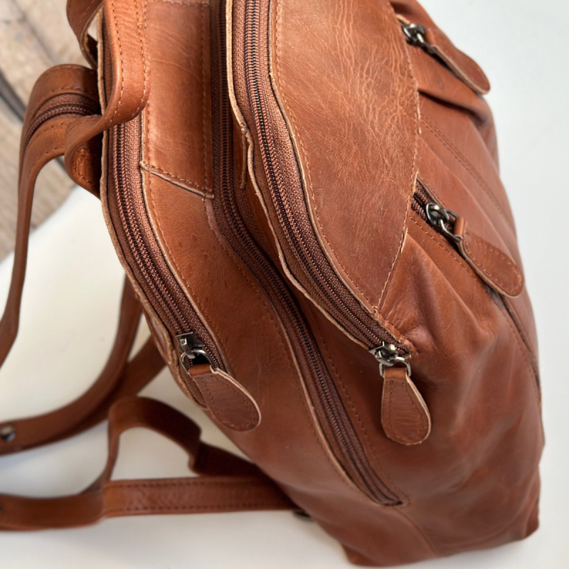 Camilla Läder ryggsäck - tre delad - Naturfärgad - Leather design