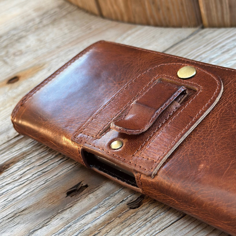 Jupiter mobiltaske i brun læder - Leather design JU 5085 - Freja skind