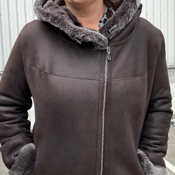 Brun Melika rulamsjakke - Blød og varm - Freja skind