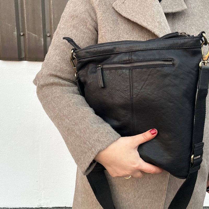 Fulton skuldertaske i læder  - Montana 272203