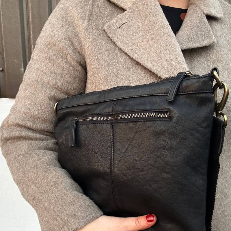 Fulton skuldertaske i læder  - Montana 272203