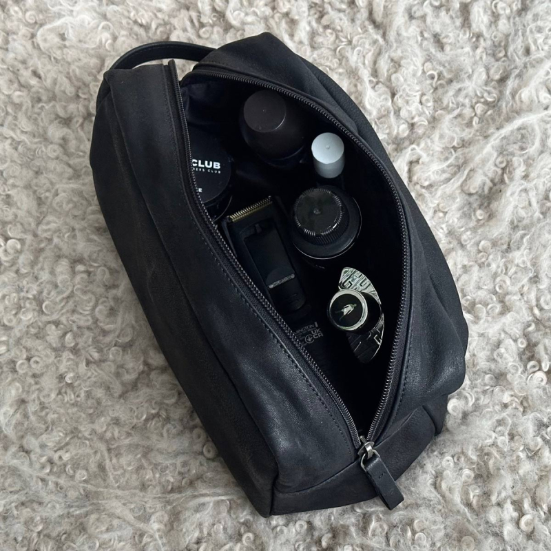 Malmø toilettaske - Sort bøffelskind - Herre - Freja skind