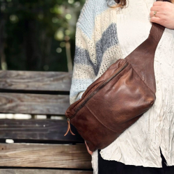 Stor bumbag - Adeline - Blød kalveskind sort el. cognac - Orchid 18267