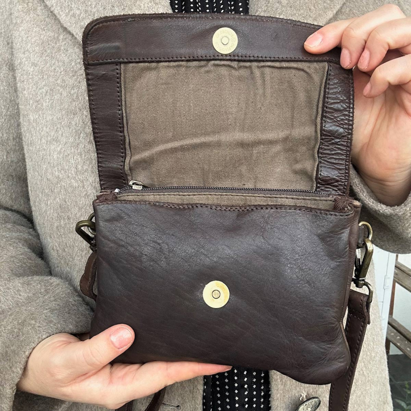 Emory skuldertaske i læder  - Montana  - 272400