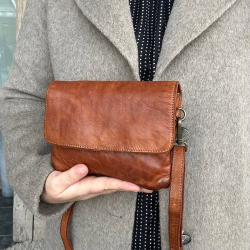 cognac Emory skuldertaske - Montana - 272400