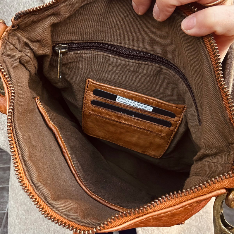 Fontana crossbody - cognac læder - Montana - 272301