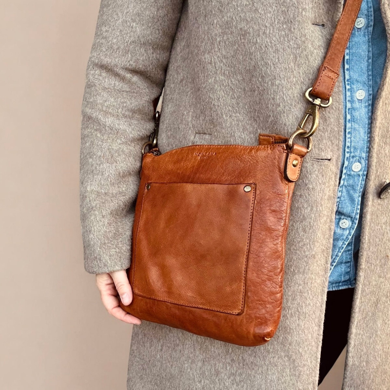 Fontana crossbody - cognac læder - Montana - 272301